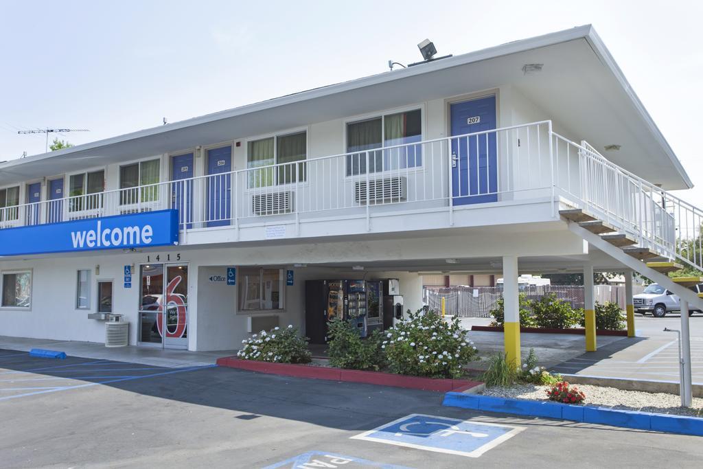 Motel 6 Sacramento, Ca - Downtown Exteriér fotografie