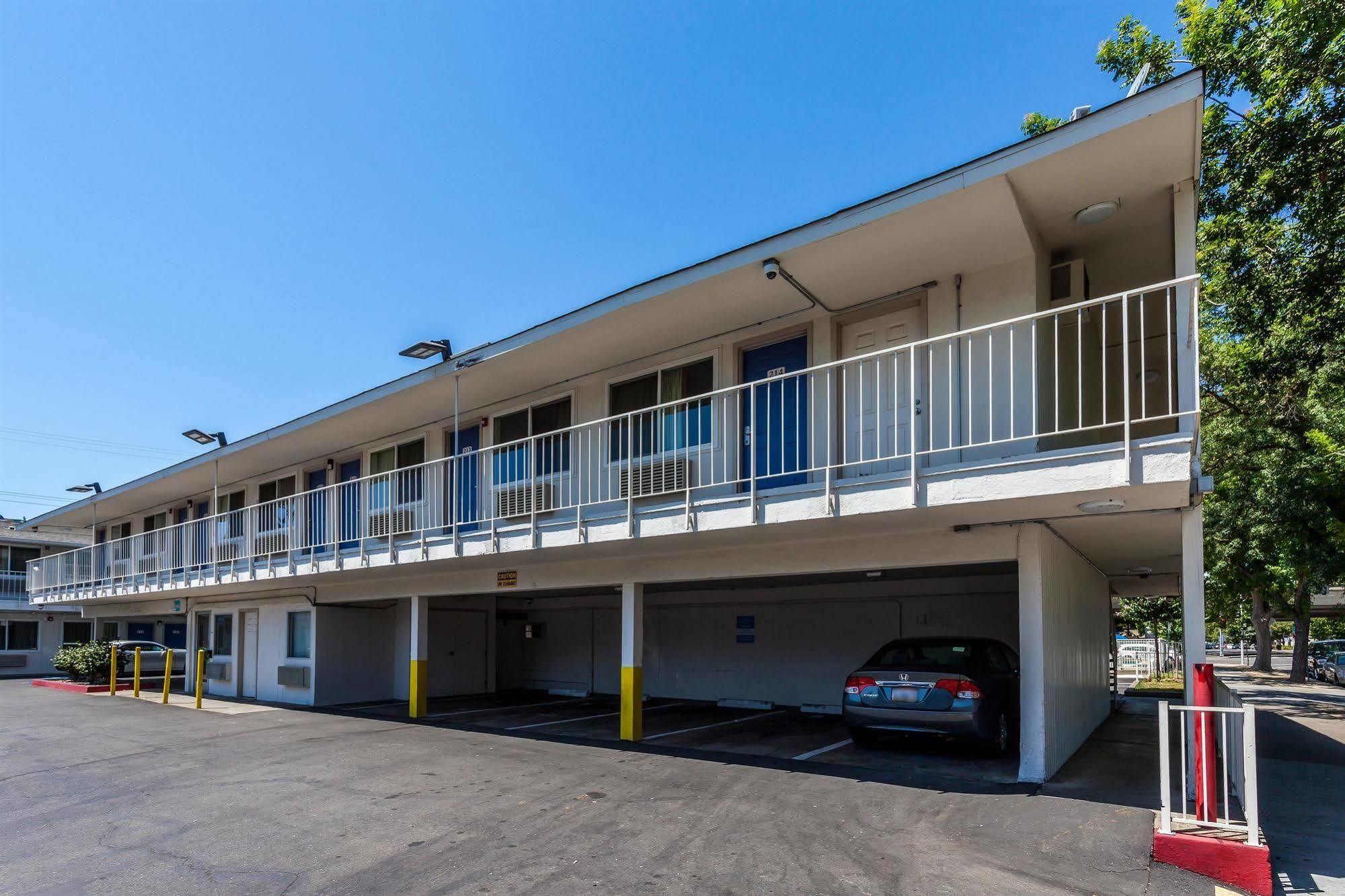 Motel 6 Sacramento, Ca - Downtown Exteriér fotografie