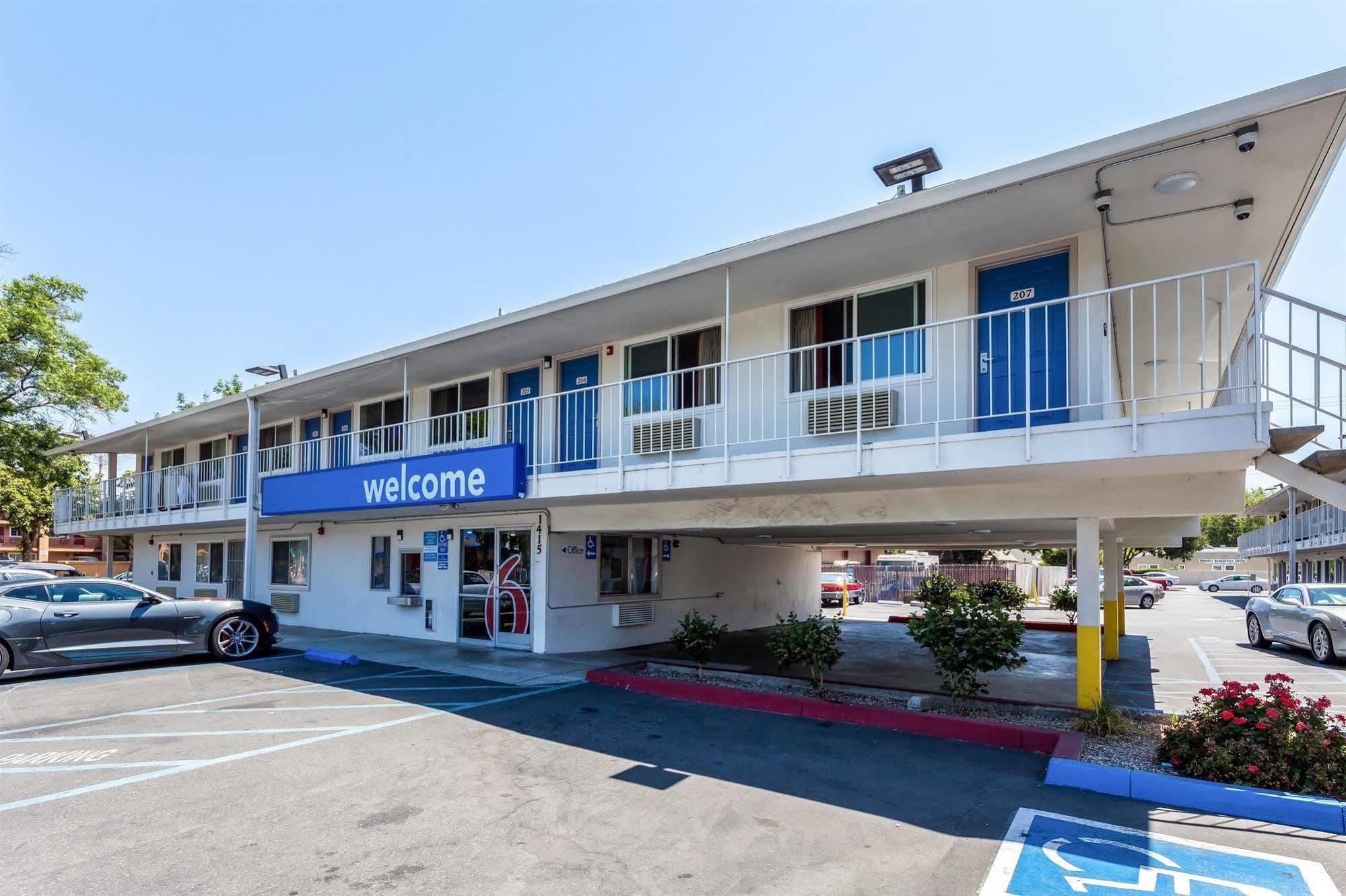 Motel 6 Sacramento, Ca - Downtown Exteriér fotografie